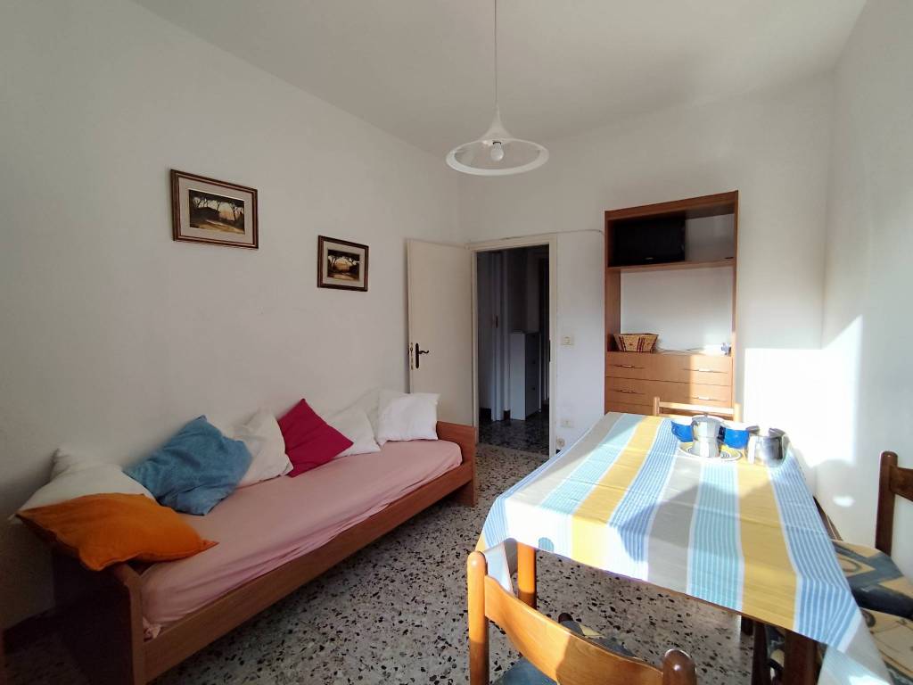 Appartamento a Marciana marina in Viale Principe Amedeo, 18 - Foto 4