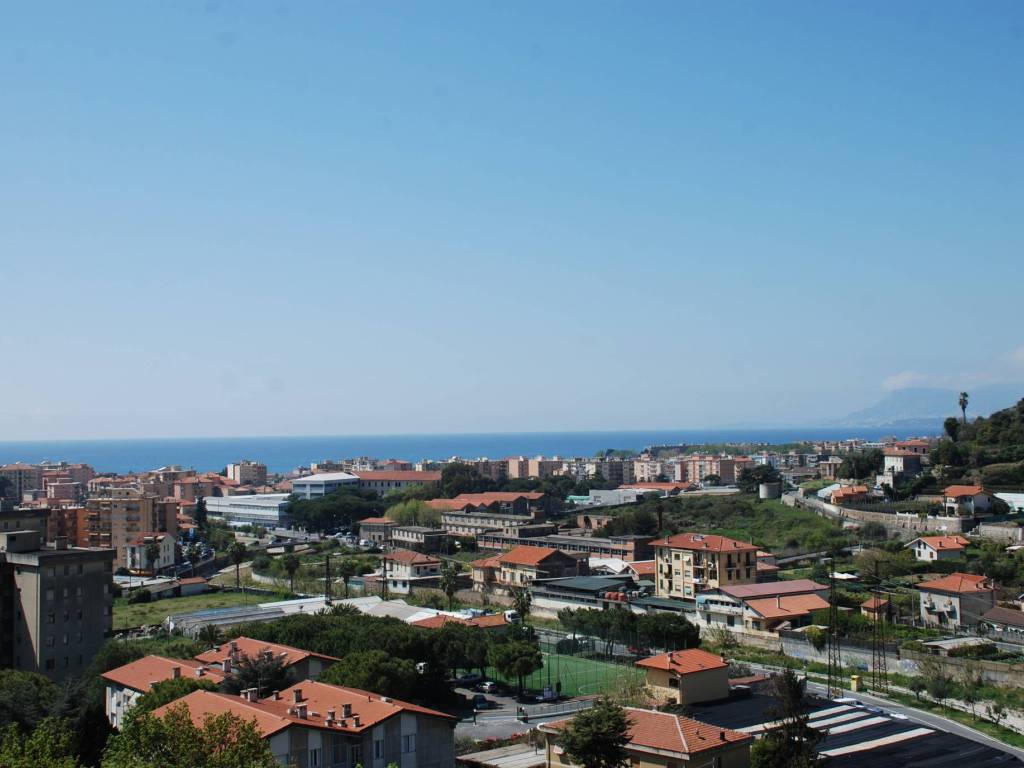 Appartamento a Vallecrosia in Via Garibbe - Foto 3