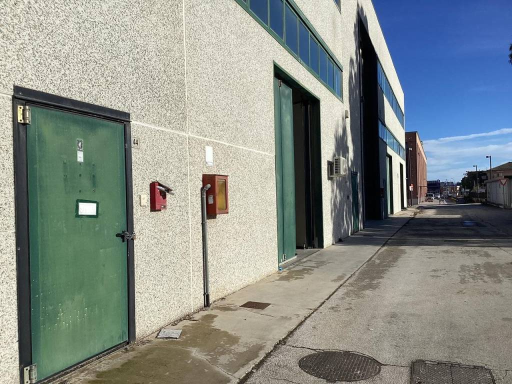 Immobile a San benedetto del tronto in VIA DEL LAVORO, 44 - Foto 2