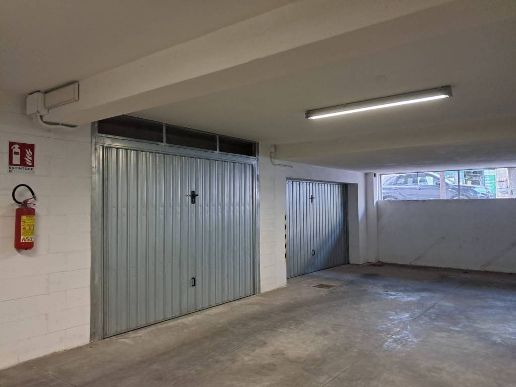 Box / garage a Benevento in Via Leonardo Bianchi, 20 - Foto 4
