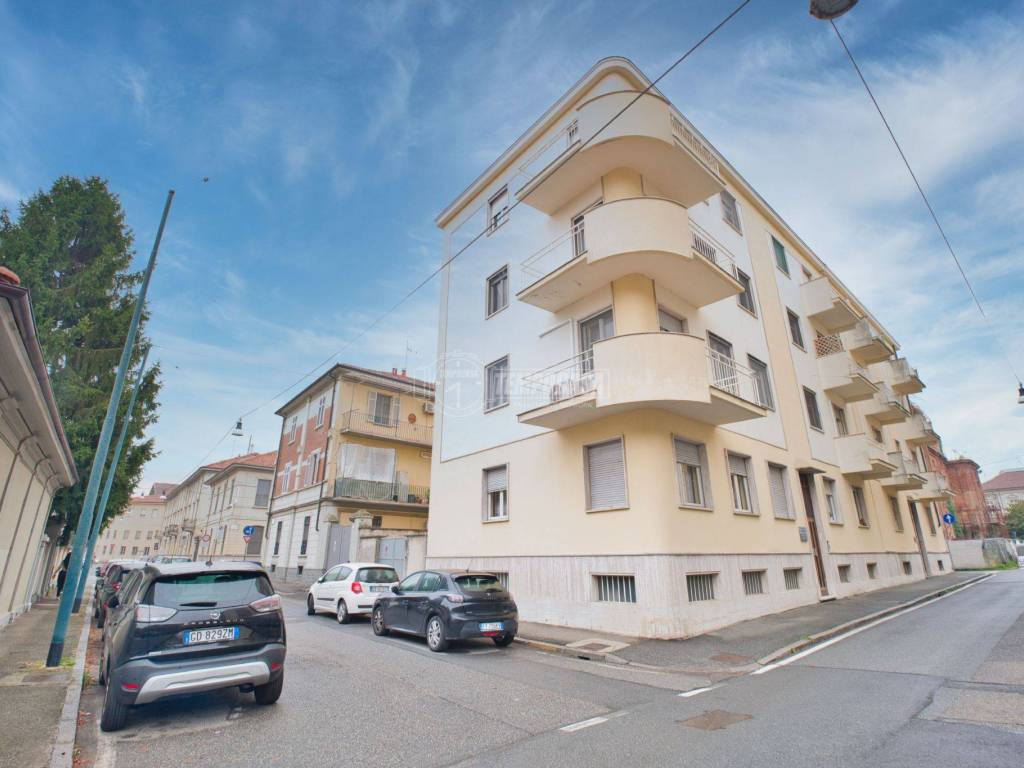 Appartamento a Vercelli in Via Silvio Pellico - Foto 2