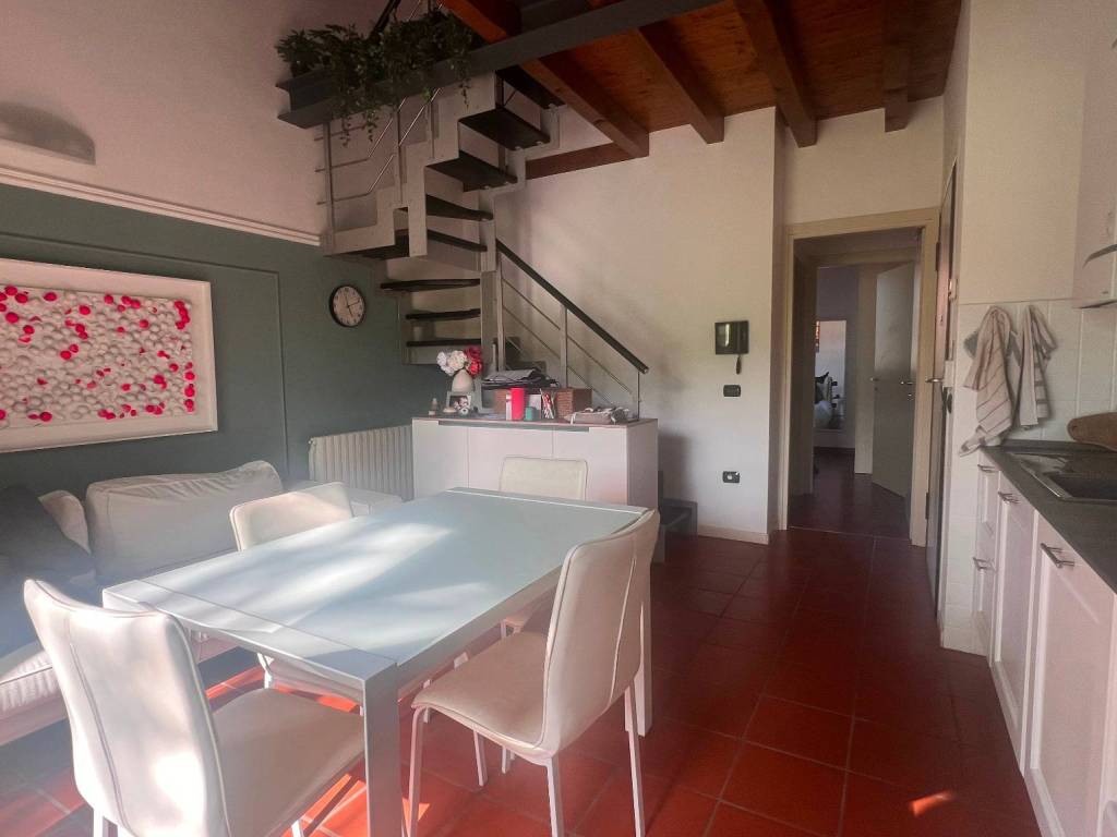 Appartamento a Asti in Frazione Mombarone - Foto 3