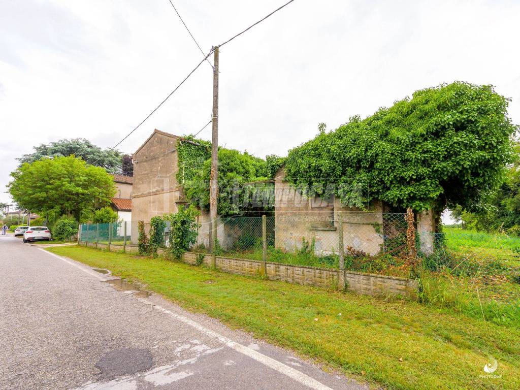 Villa a Alfonsine in Via Bassa 183 - Foto 4