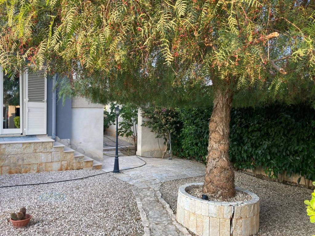 Appartamento a San michele salentino in Via Cosenza - Foto 4