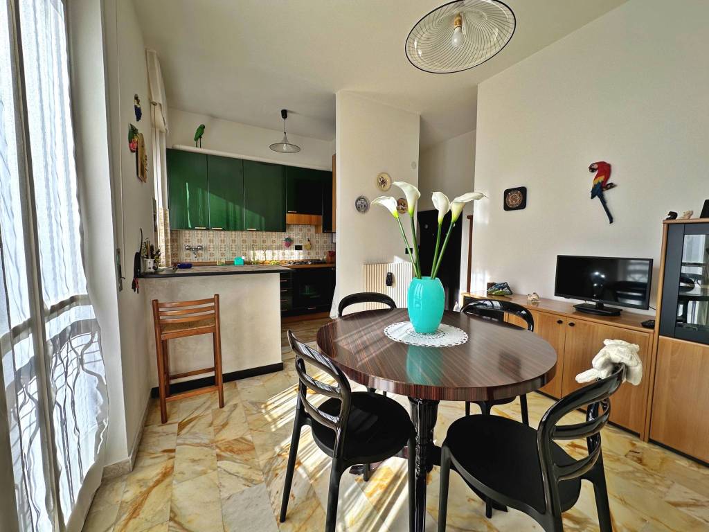 Appartamento a Finale ligure in Viale Alessandria, 1 - Foto 3