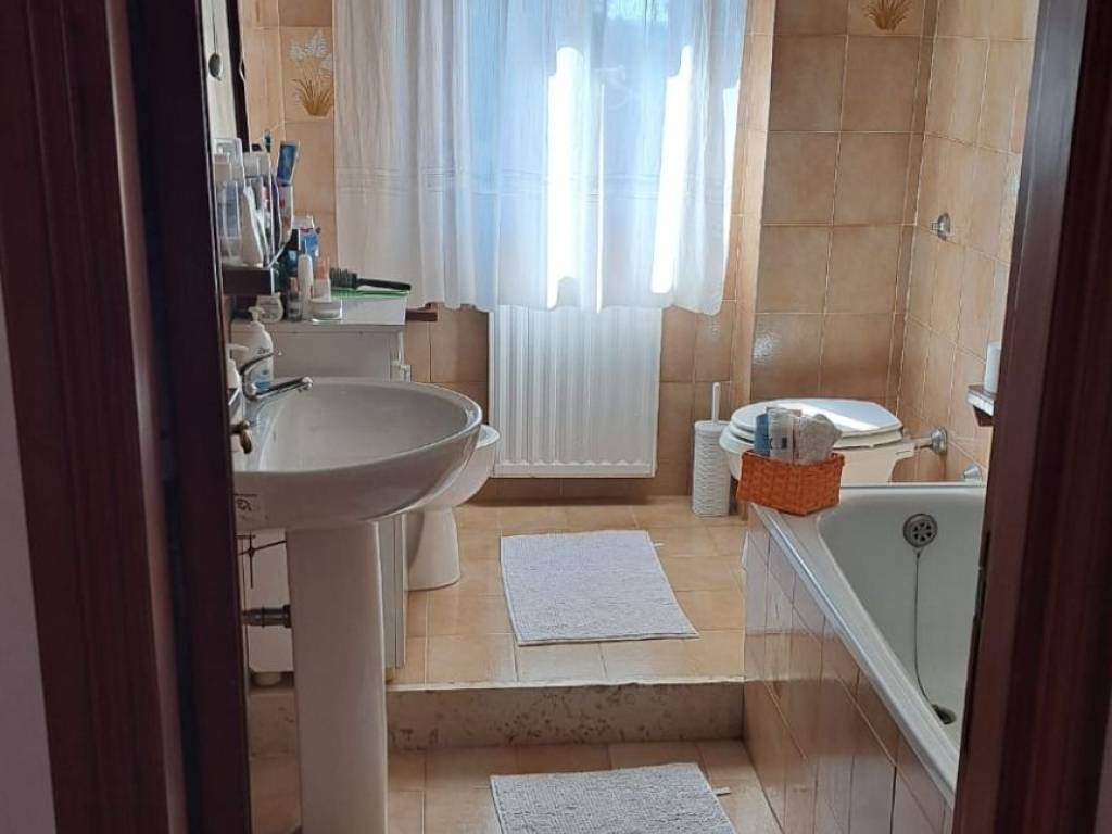 Appartamento a Pitigliano in Via Giovanni XXIII - Foto 3
