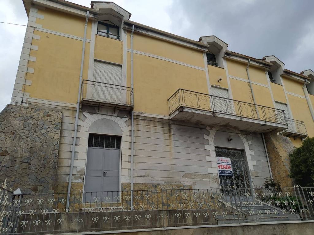 Villa a San cipriano picentino in Via Roma - Foto 3