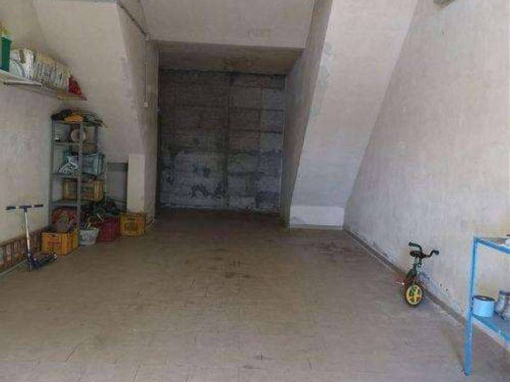 Box / garage a Montescaglioso - Foto 4