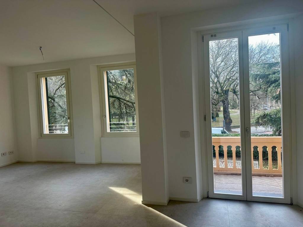 Appartamento a Reggio emilia in Viale Isonzo - Foto 4