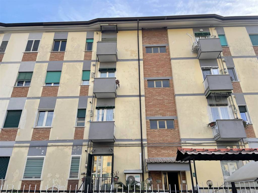 Appartamento a Caserta in Via poma , 73 - Foto 2