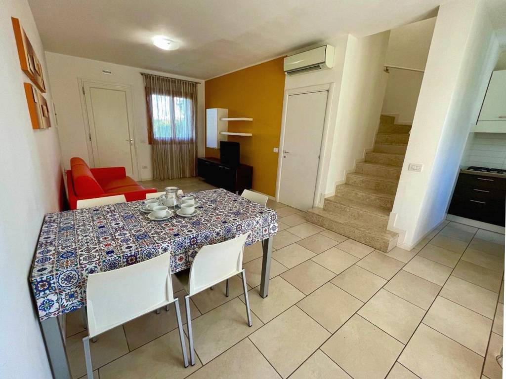 Villetta a schiera a Caorle in Viale delle Rondini, 20 - Foto 2