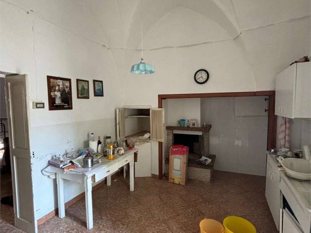 Casa indipendente a Andrano in via provinciale 51 - Foto 5
