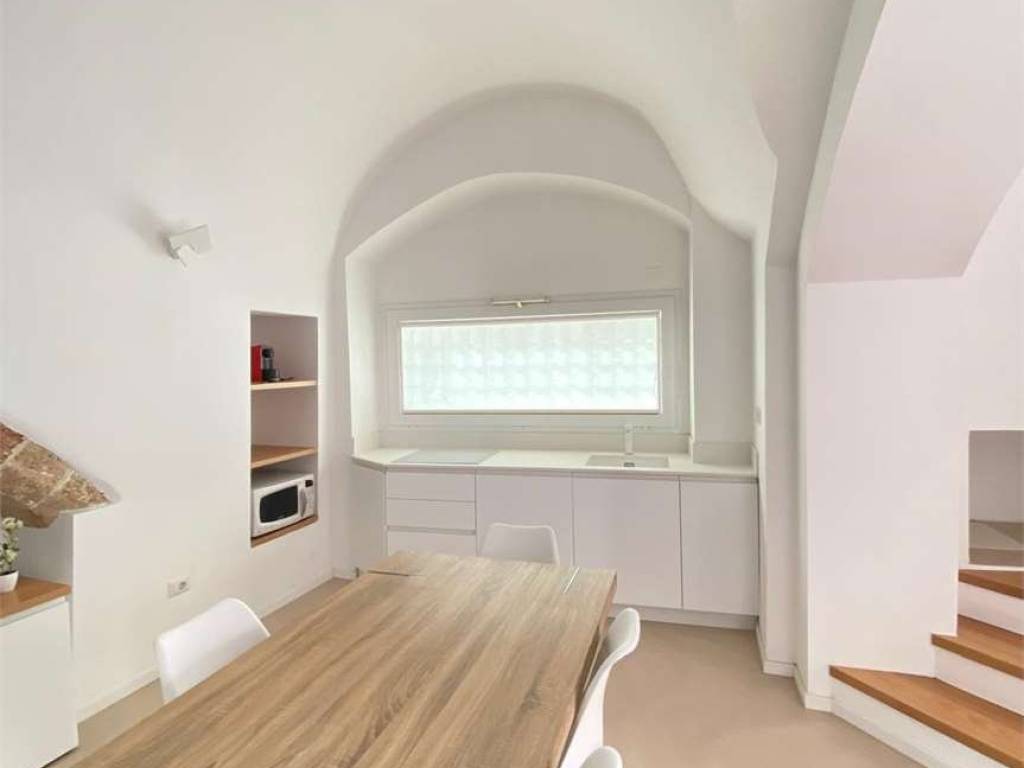 Casa indipendente a Racale in via umberto primo - Foto 4