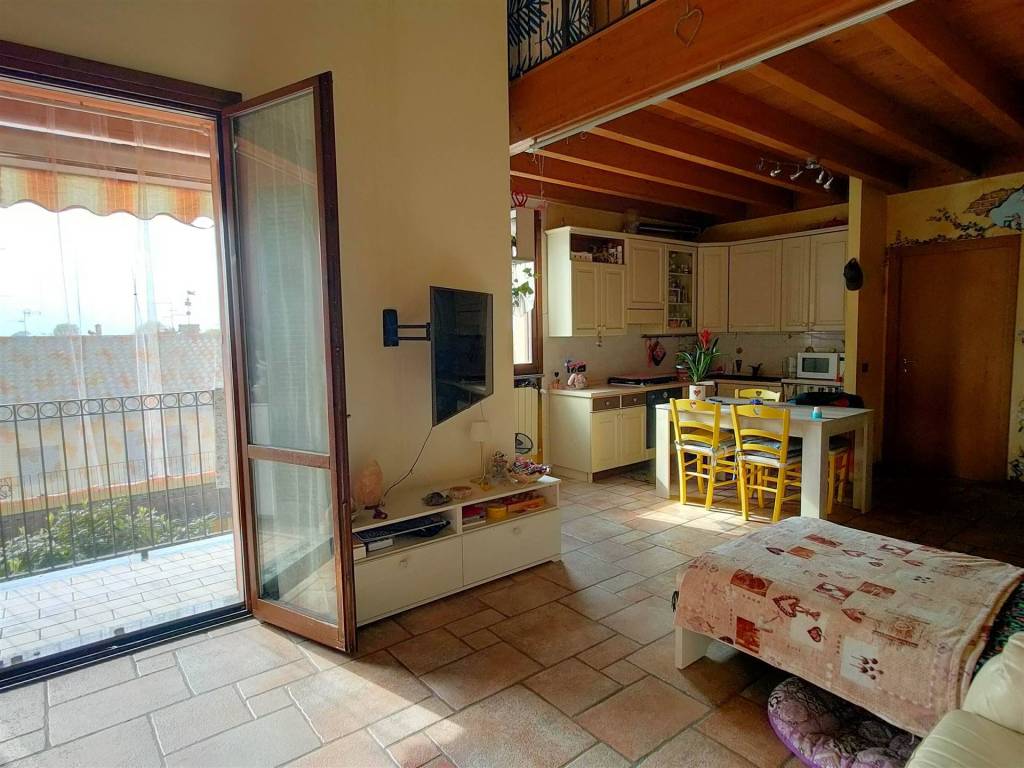 Appartamento a Caselle lurani in via Vivaldi, 11 - Foto 3