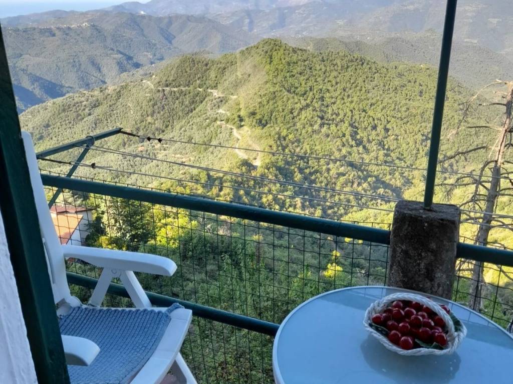 Appartamento a Bajardo in Via Piecastello - Foto 4