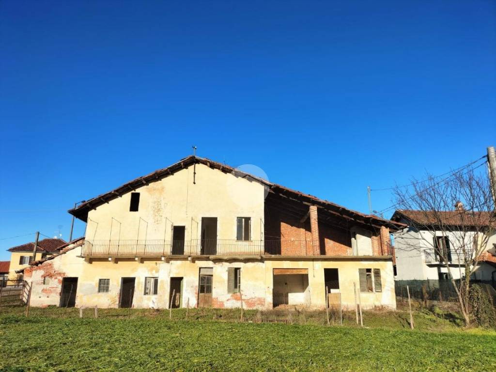 Rustico / casale a Trinità in FRAZIONE MOLINI, 47 - Foto 2