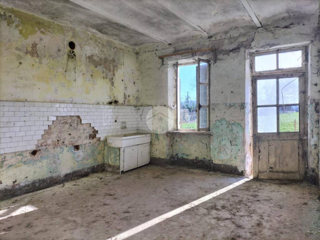 Rustico / casale a Trinità in FRAZIONE MOLINI, 47 - Foto 5