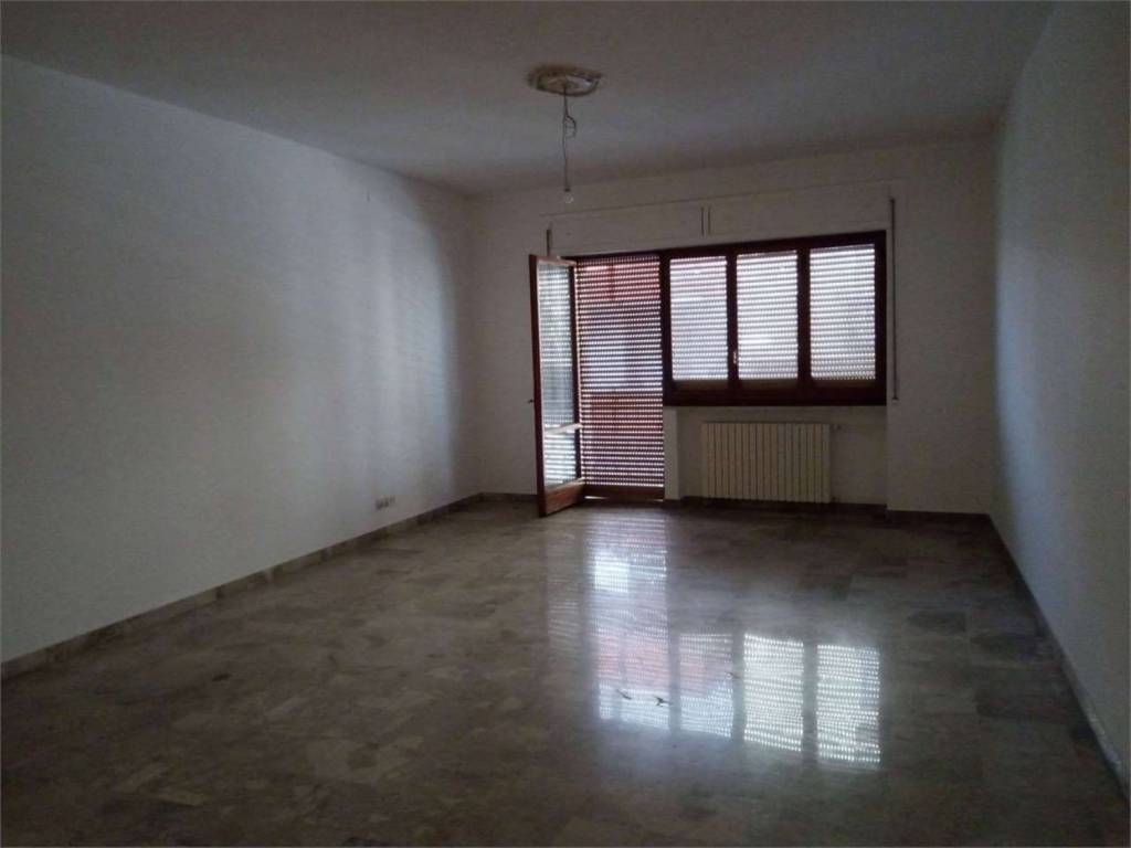 Appartamento a Montescaglioso - Foto 4