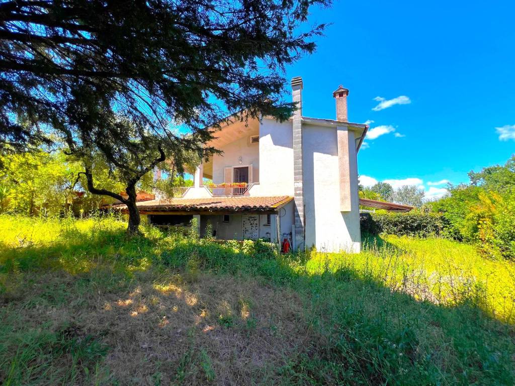 Villa a Stimigliano in Vocabolo Pozza - Foto 2