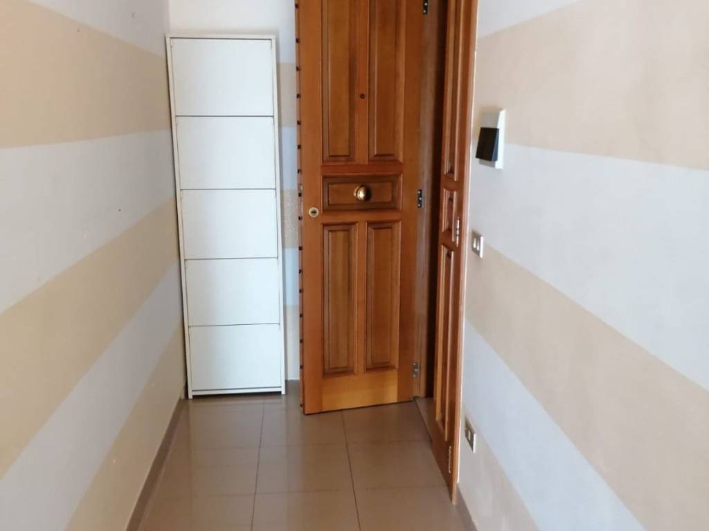 Appartamento a San giovanni rotondo in Via Regina Elena, 4 - Foto 3