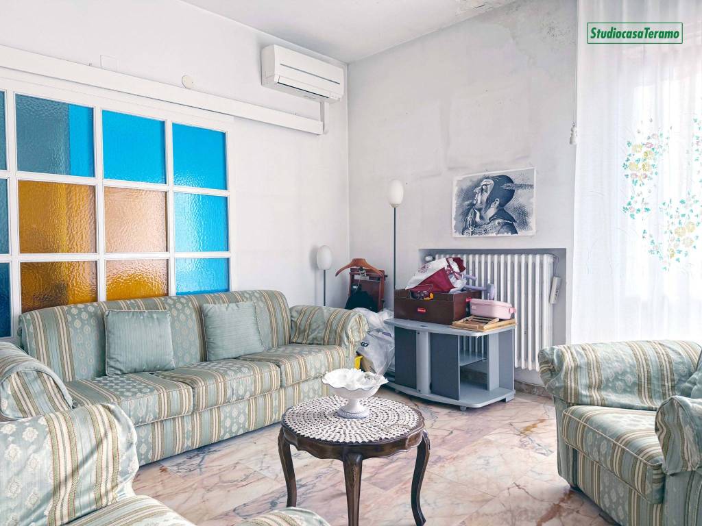 Appartamento a Teramo in Vico del Canto - Foto 4