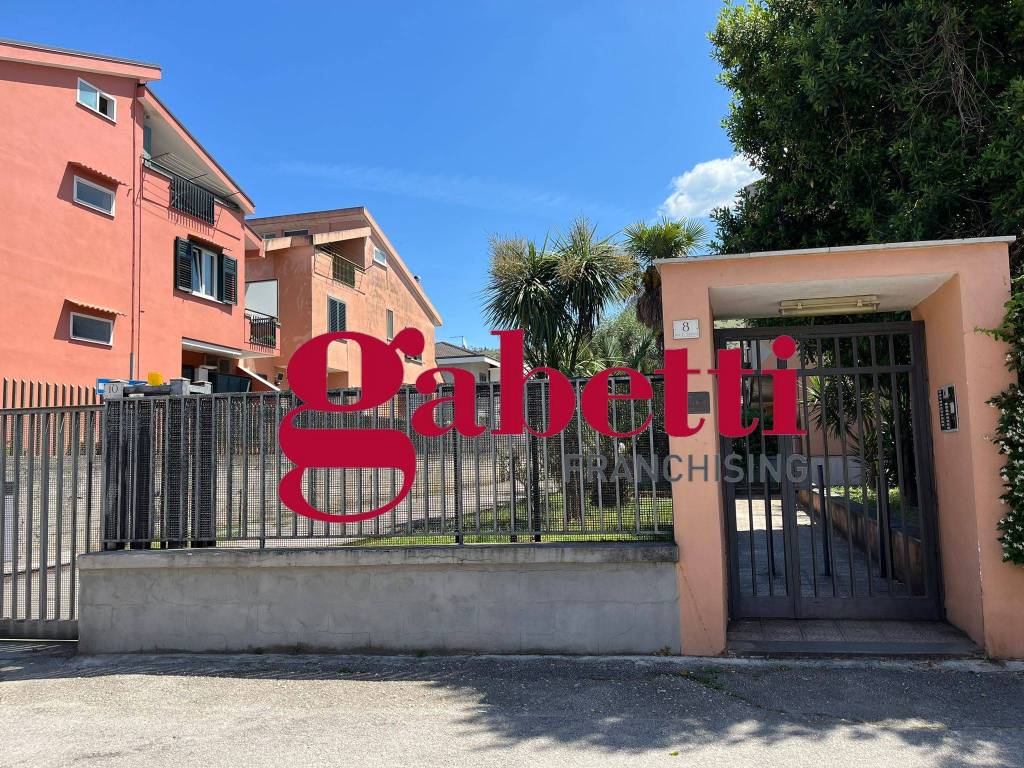 Villetta a schiera a Caserta in Via Claudio Coccia, 8 - Foto 2