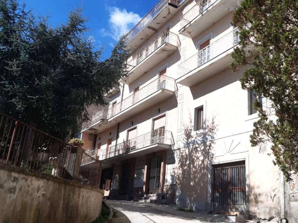 Appartamento a San lorenzo maggiore in Via Roma, 6 - Foto 2