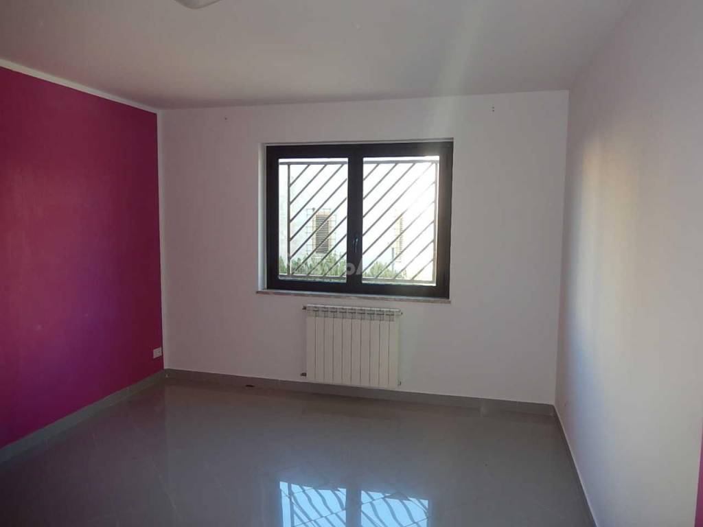 Immobile a Catanzaro in viale Magna Grecia, 86 - Foto 2