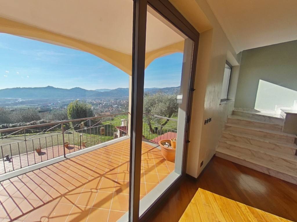 Villa a Bolano in Via Debbio - Foto 2