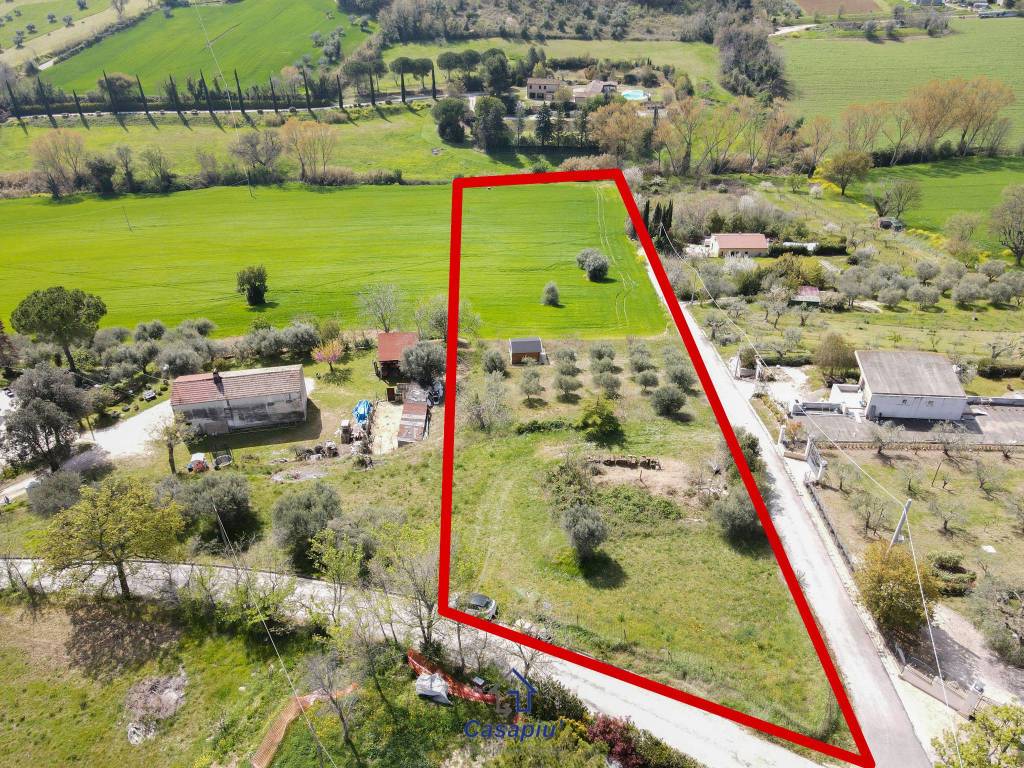 Terreno a Civitanova marche in Contrada San Savino - Foto 2