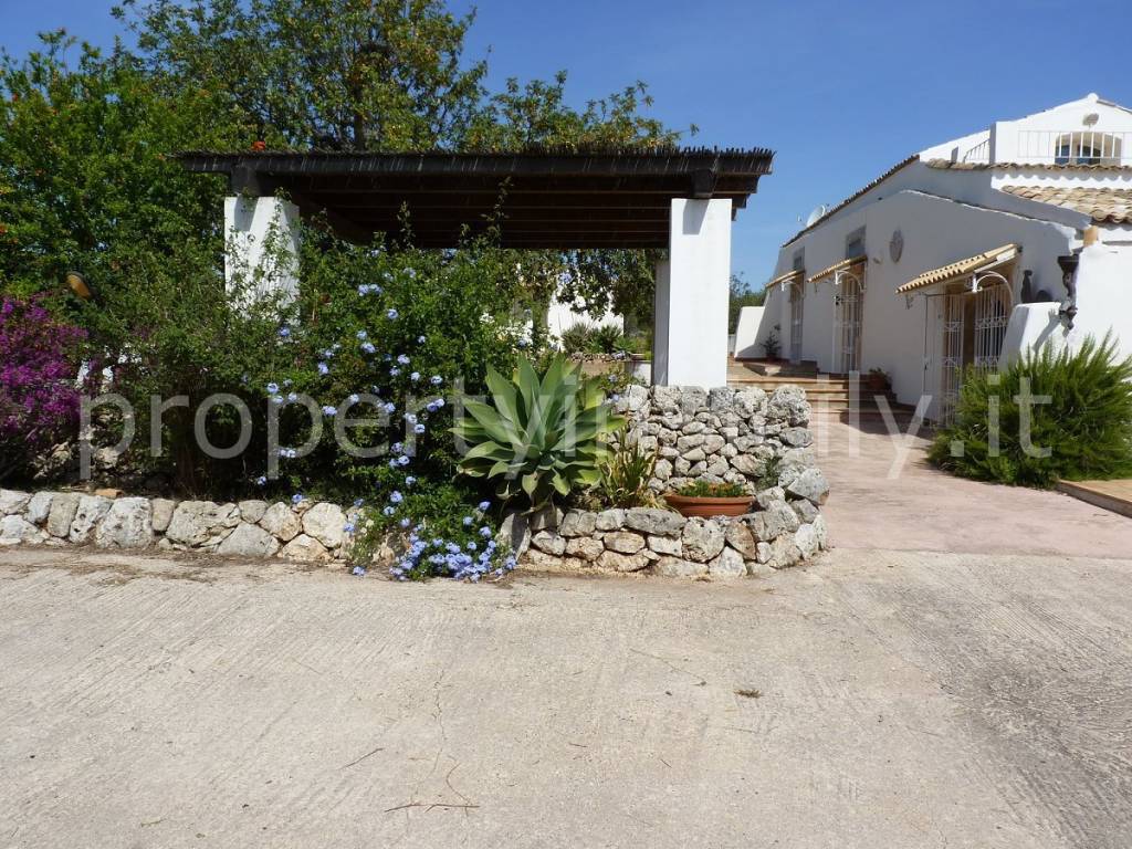 Villa a Noto in Contrada Cava Secca - Foto 5