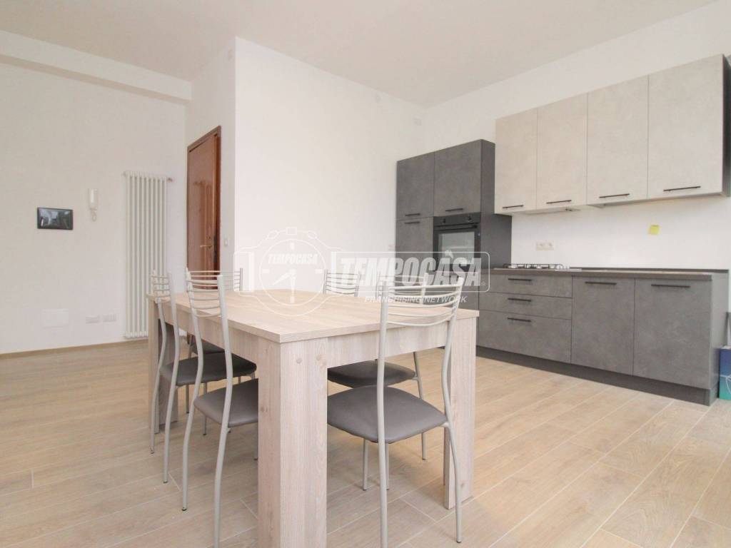Appartamento a Mondovì in Via di Santa Croce 28 - Foto 2