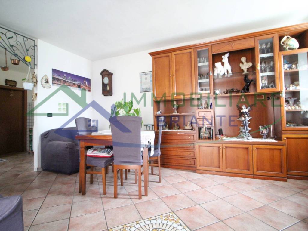 Appartamento a Casorate sempione in Via Magenta - Foto 3
