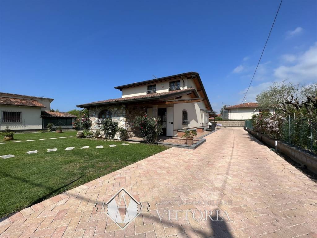 Villa a Pietrasanta - Foto 2