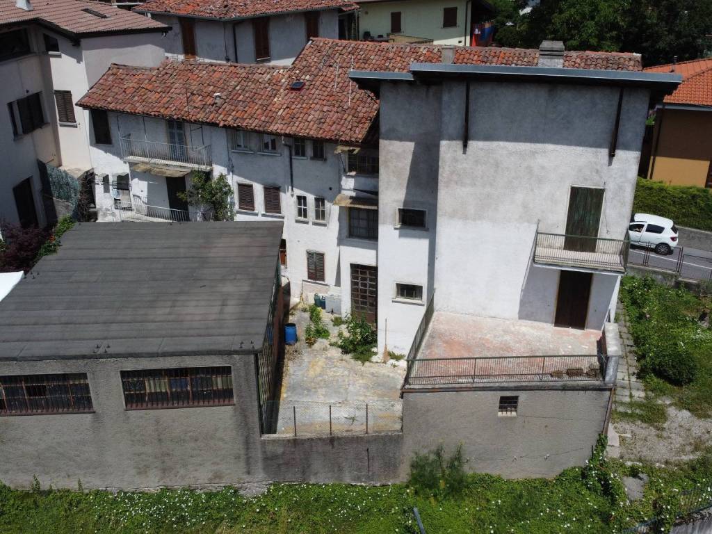 Casa indipendente a Ballabio in Via Aurelio Saffi - Foto 3