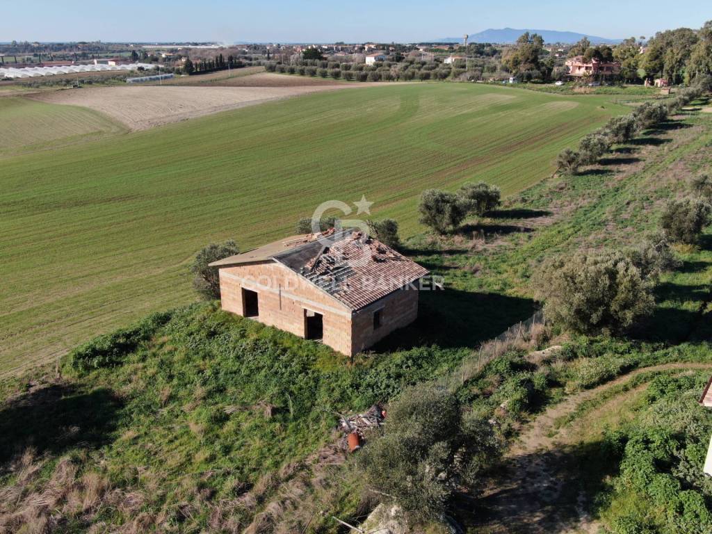 Rustico / casale a Montalto di castro in Località Chiesa Vecchia, 27 - Foto 4