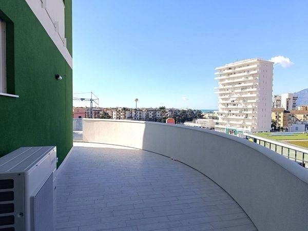 Appartamento a Salerno in Via Remo Tagliaferri - Foto 3
