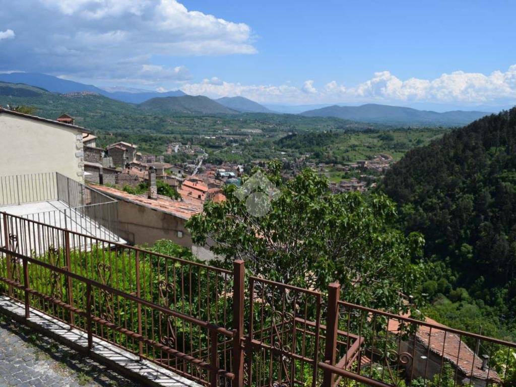 Casa indipendente a Tagliacozzo in Via I castello - Foto 5