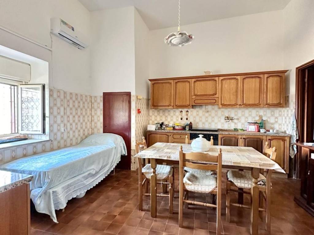 Casa indipendente a Palazzo adriano in Via San Nicolò, 1 - Foto 5