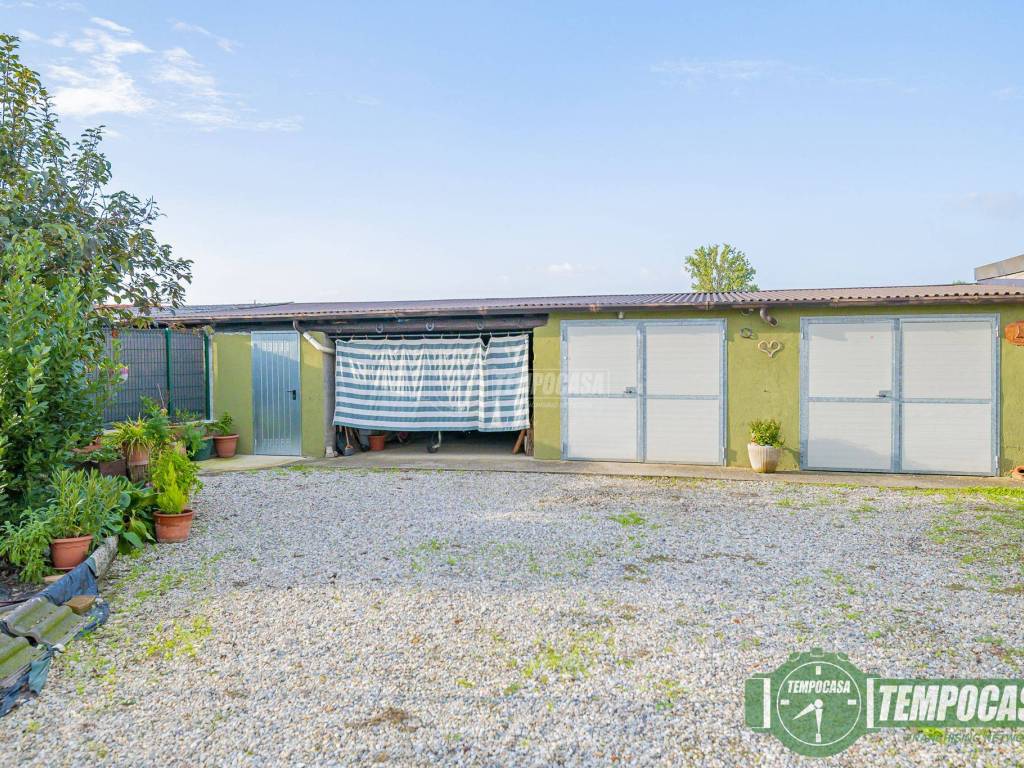 Villa a Borgo san giovanni in Via Don L. Sturzo 9 - Foto 4