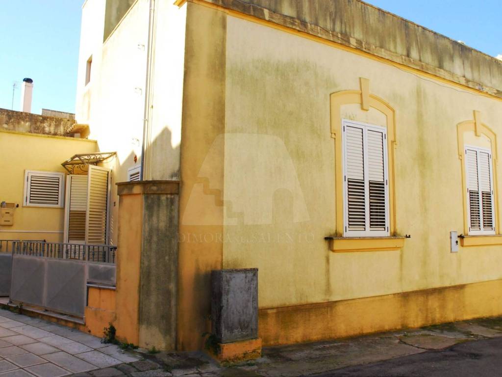 Casa indipendente a Alessano in Via Santi Martiri, 21 - Foto 2