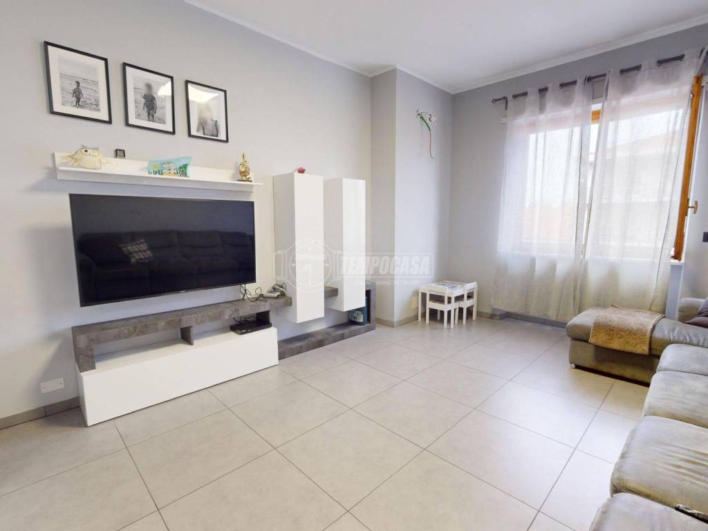Appartamento a Brandizzo in Via Torino 233 - Foto 3