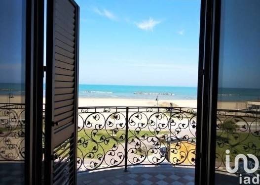 Appartamento a Roseto degli abruzzi in Lungomare Trento - Foto 2