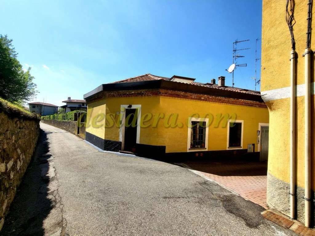 Casa indipendente a Castelletto sopra ticino in Via Valle Sud, 14 - Foto 3