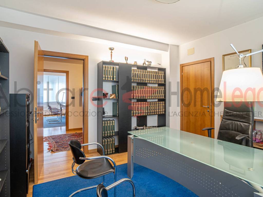 Appartamento a Pordenone in Viale Cossetti, 22 - Foto 2