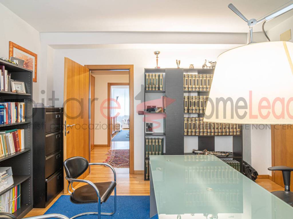 Appartamento a Pordenone in Viale Cossetti, 22 - Foto 3