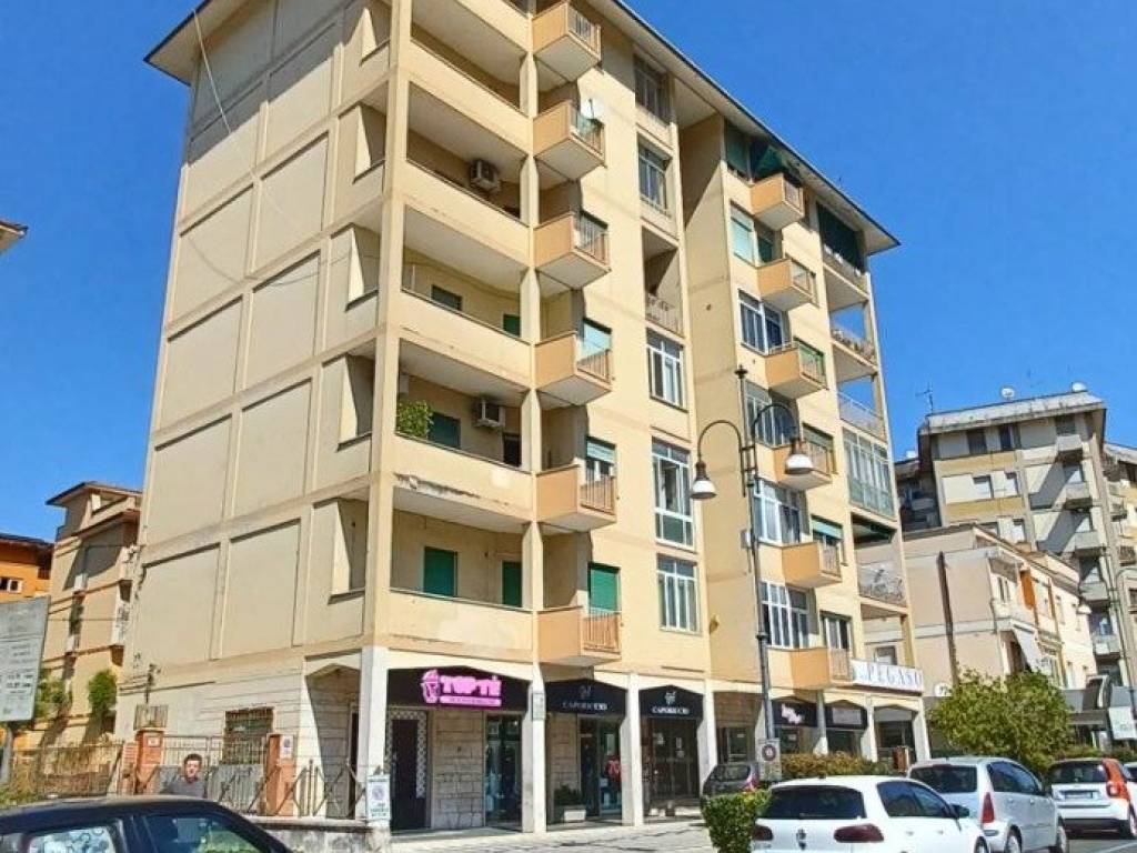 Appartamento a Frosinone in Via Aldo Moro - Foto 4