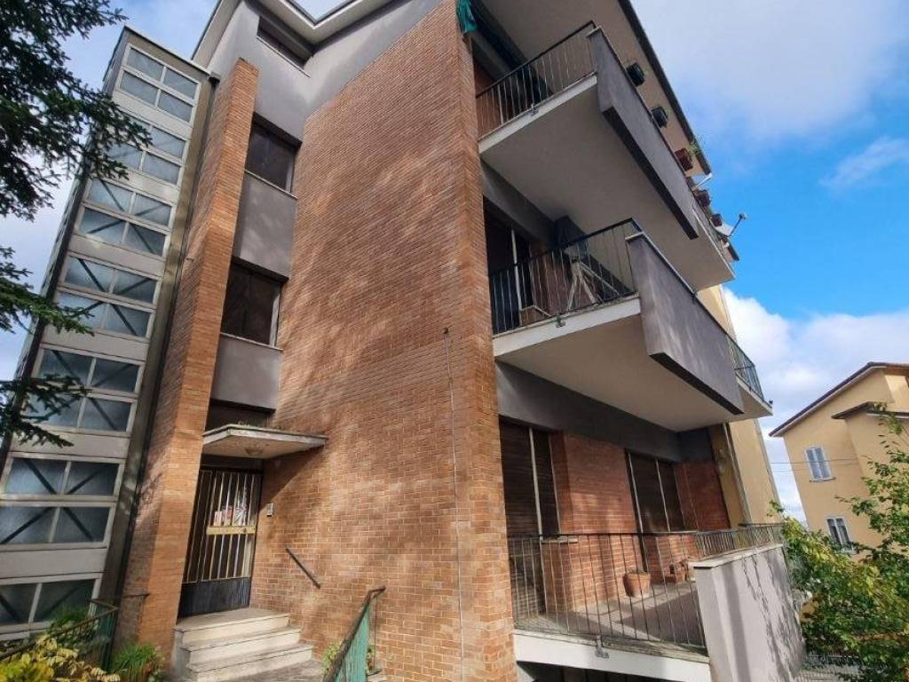 Appartamento a Corridonia in Viale Montolmo - Foto 4