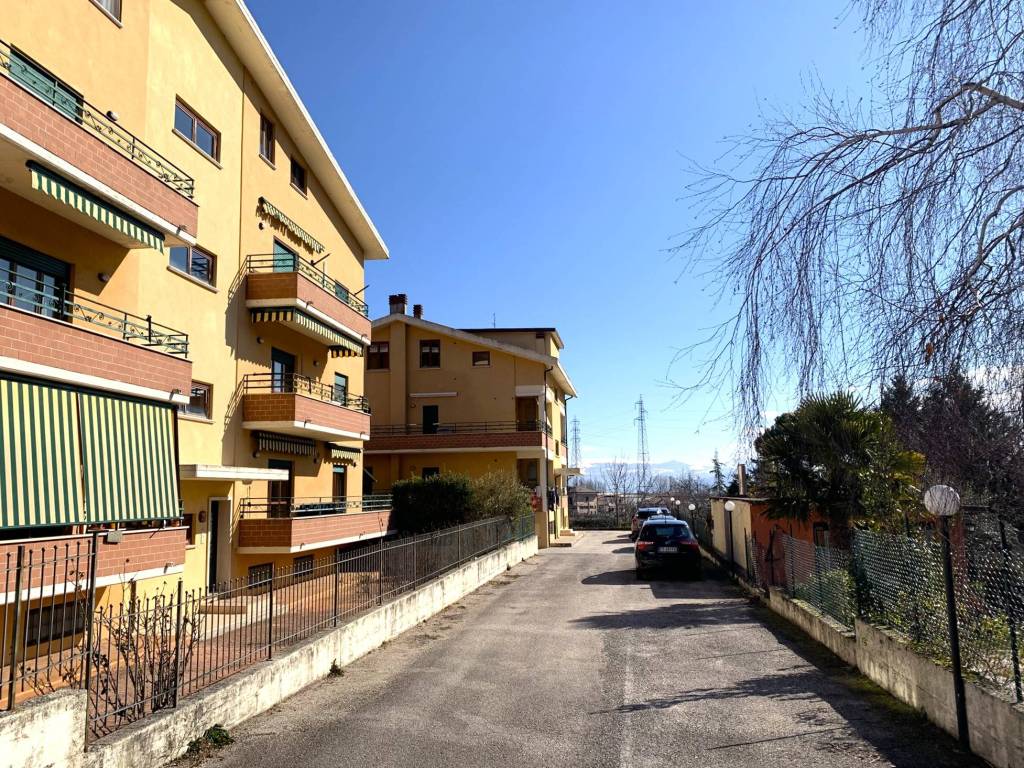 Appartamento a Avezzano in Via San Francesco - Foto 2