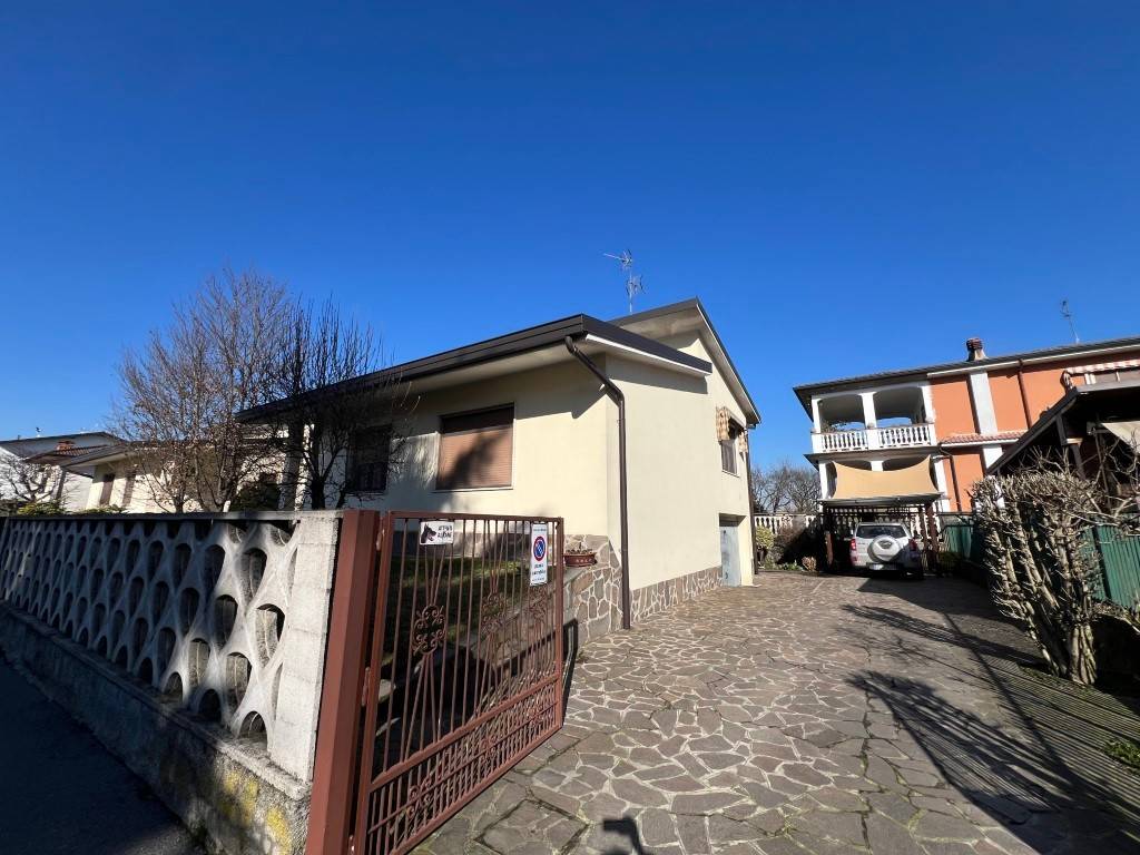 Villa a Merlino in Via Giovanni XXIII - Foto 5